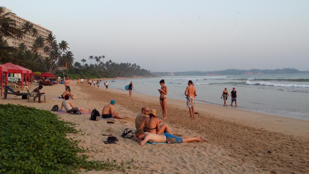 Aknara Rest Hotel Weligama Exterior photo